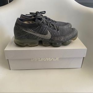 Nike flyknit vapormax asphalt cool grey rare
